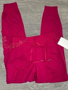 Lululemon Athletica Dance Studio Mid Rise Jogger